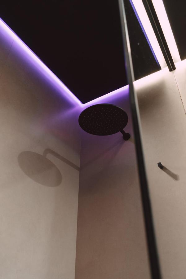 Viale Dei Lecci - Luxury Rooms 弗兰卡维拉丰塔纳 外观 照片