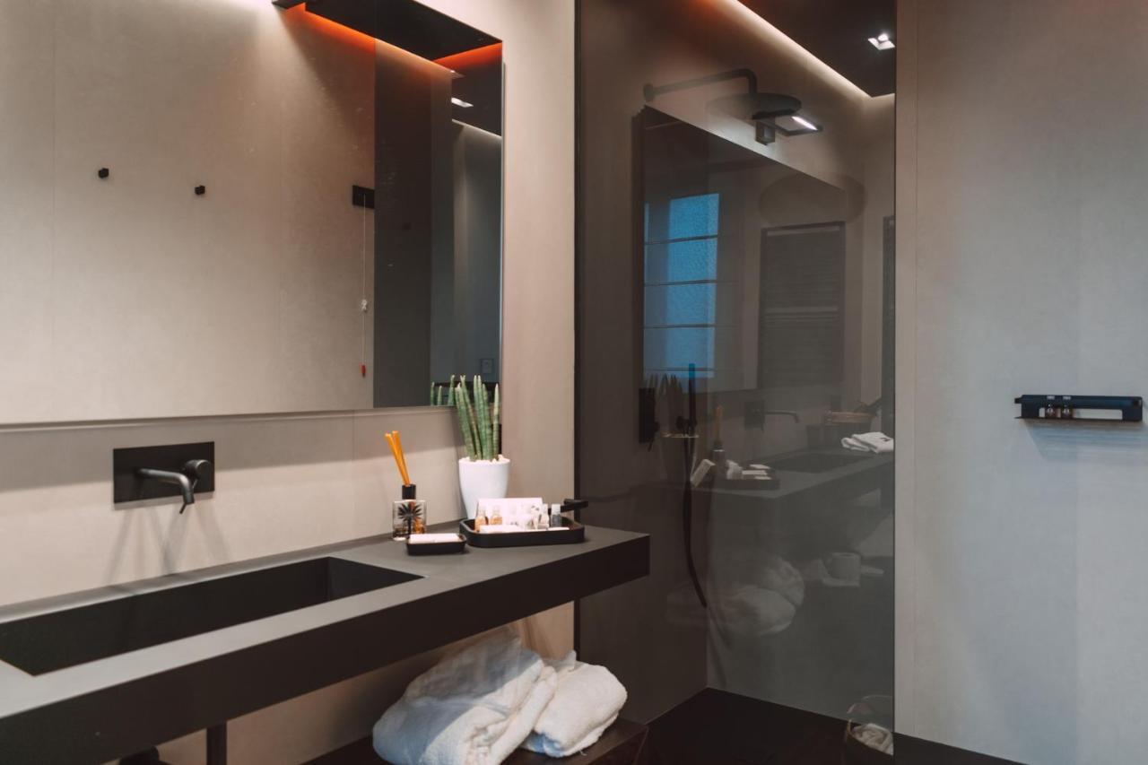 Viale Dei Lecci - Luxury Rooms 弗兰卡维拉丰塔纳 外观 照片