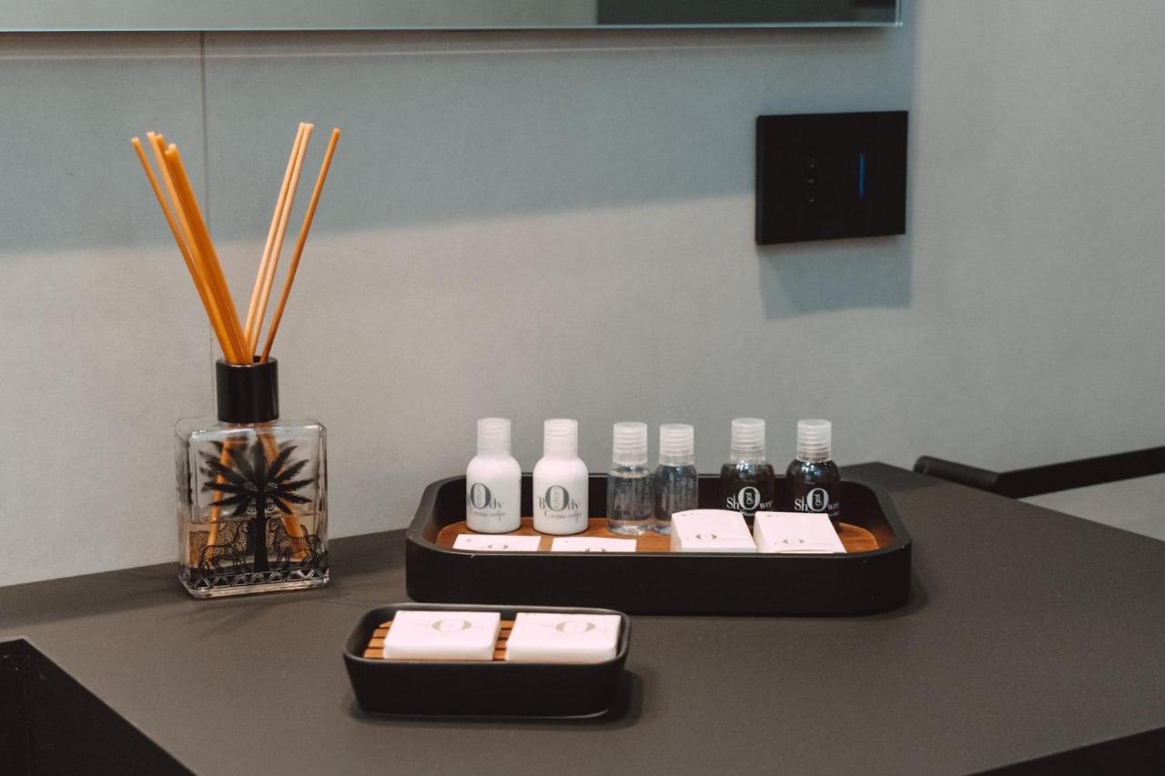 Viale Dei Lecci - Luxury Rooms 弗兰卡维拉丰塔纳 外观 照片